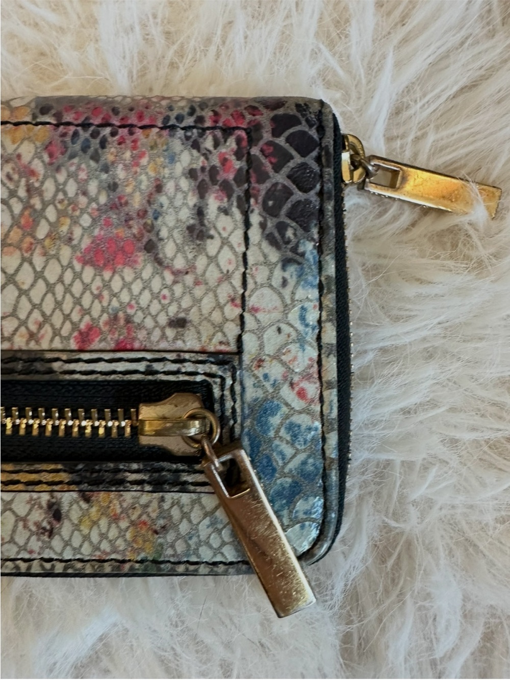 Tory Burch Multicolor Snake-Print Zip Card Wallet with Gold Hardware Zip around - Picture 9 of 16